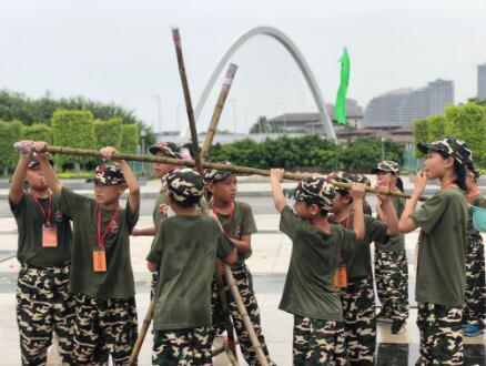 小(xiǎo)精英軍事(shì)夏令營、冬令營-團隊協作(zuò)